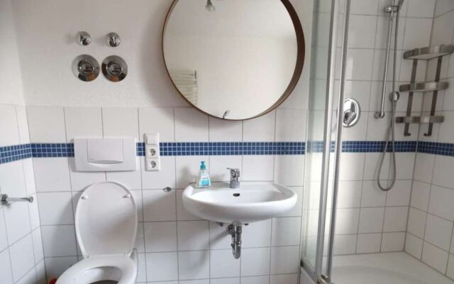 Apartment Close to Lake Ferienwohnung Seenah