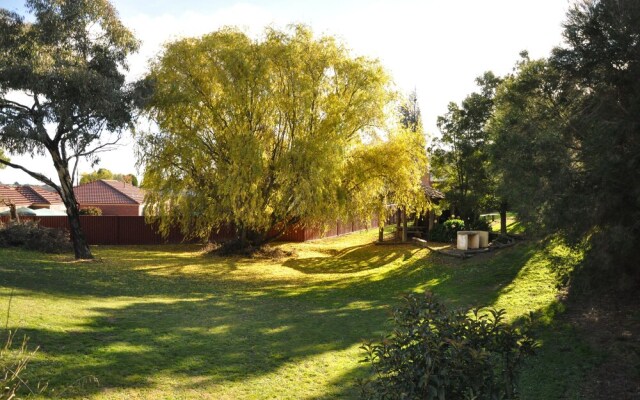 Miner's Retreat Motel