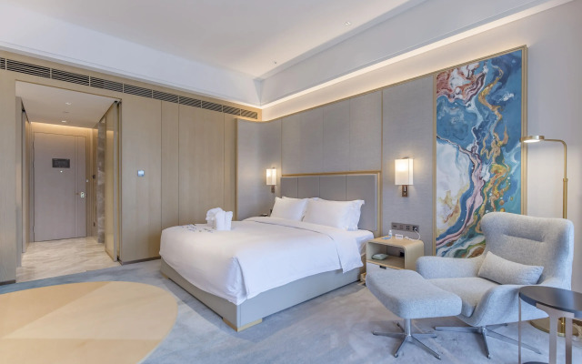 Qianhuazhou Hotel