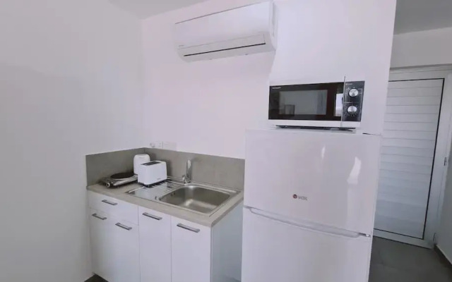 100 AN - Napa Living 36