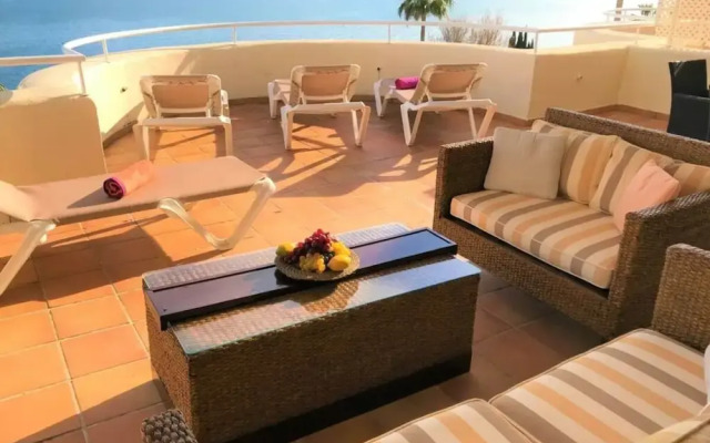 Beach Penthouse Bermuda Beach 4