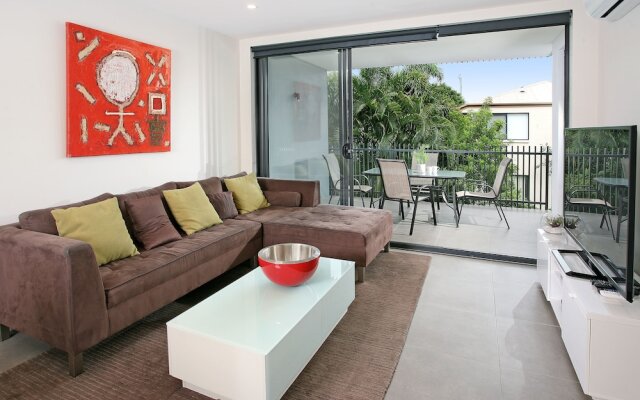 Back of the Block Bulimba