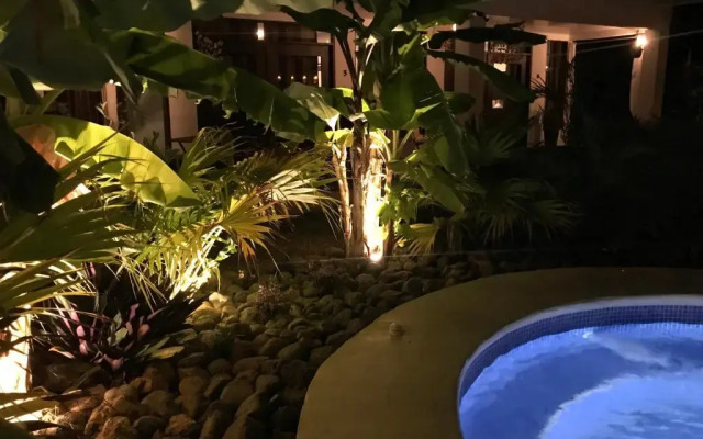 Good Life Lodge