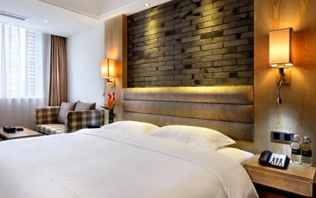 Howdy Smart Hotel