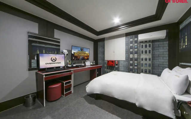 Sky Motel