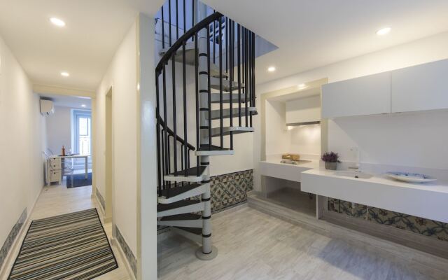 Traditional Duplex in Principe Real