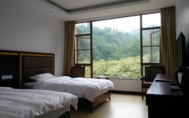 Mount Emei Feng Lin Yue Hotel