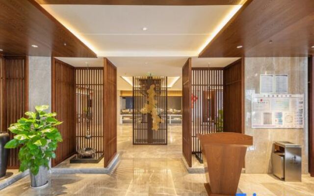 Yunyi Zhenyue Garden Hotel