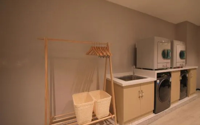 Man Hotel(Beijing Wukesong ）