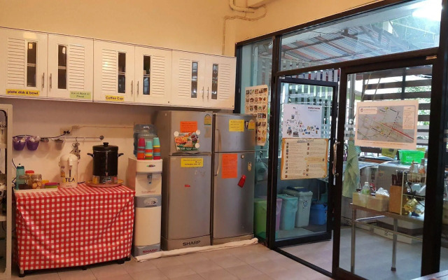 De Talak Hostel