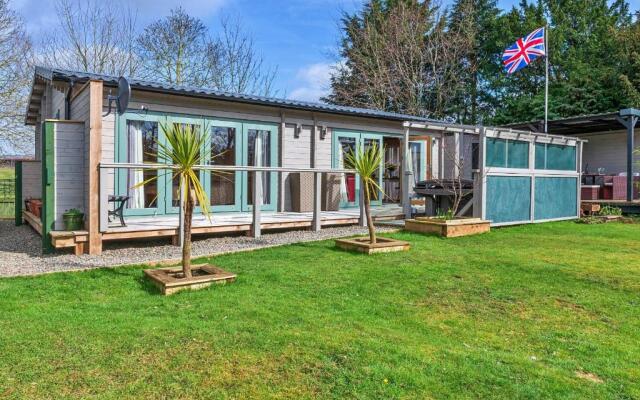 Garden Lodge