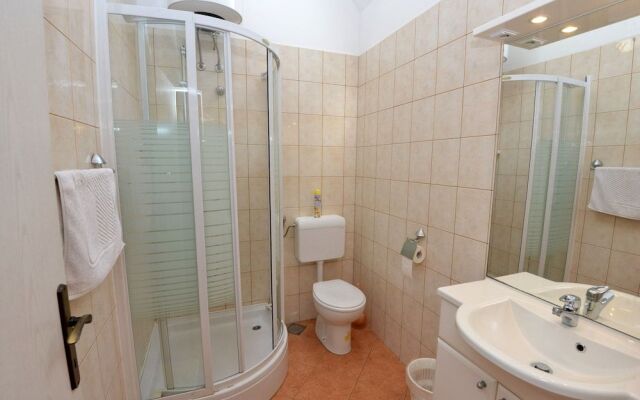Villa Elly Apartments