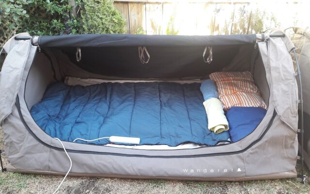 Abbotsford Private Rooms & Pods @ 15 Charles Homestay