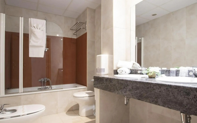 Hotel Isabel de Segura