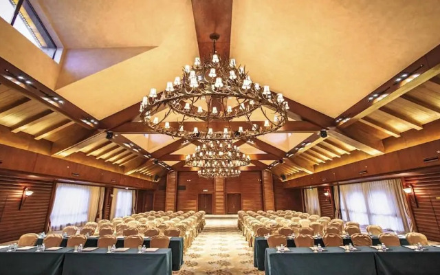 Orenda Teton Hotel