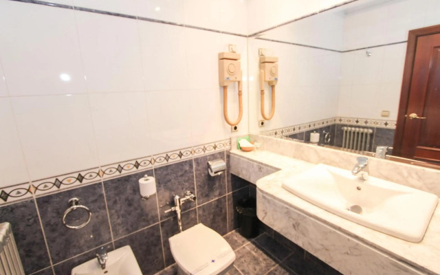 Hotel Castellano Centro