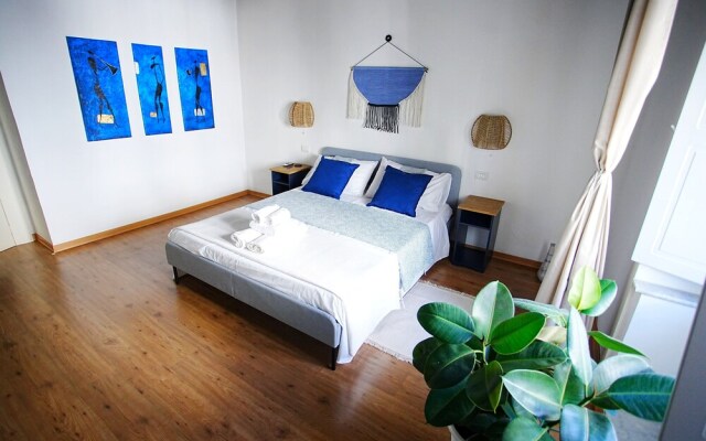 Historical 1400 Ft2 Apartment At Temple Of Apollo