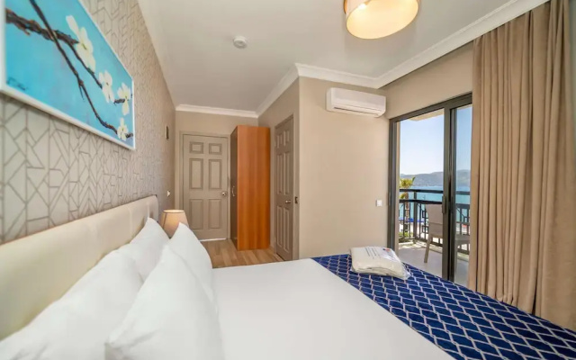 Uras Beach Hotel