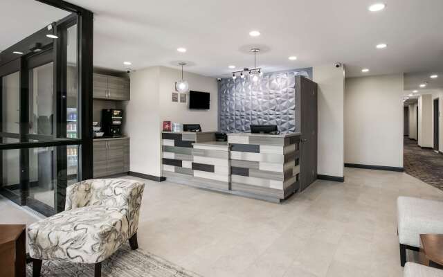 Best Western Plus Executive Residency Bronx