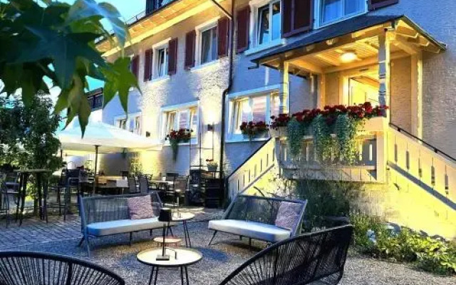 Zum Pflug Landgasthof Hotel