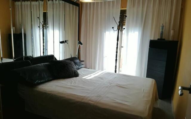 Casa con terraza/Confortable house with terrace