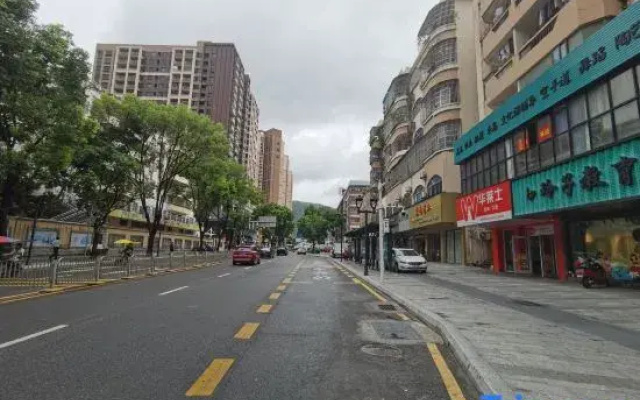 Xinhuilai Hotel (Shenzhen Yangtaishan Store)