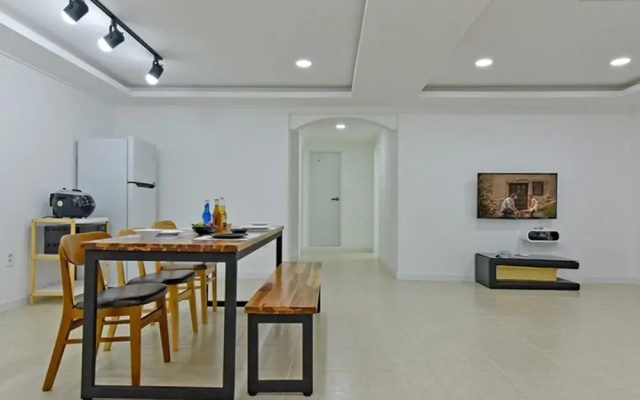 Muju the Haru Pool Villa