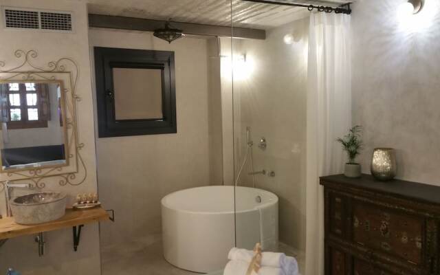 Murallas de Jayran Hotel Boutique
