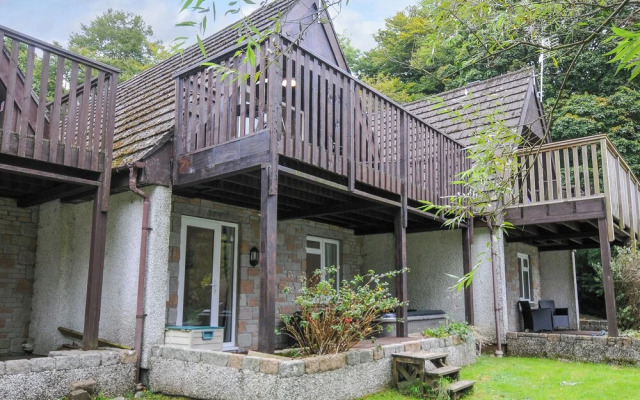 Valley Lodge 23