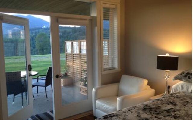 Harmony Ridge Bed & Breakfast