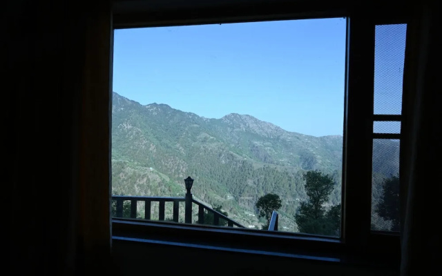 The Vintage Hill Village - Himalayan Boutique Resort