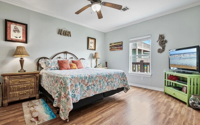 Outlaw's Inn 3 Bedroom Home