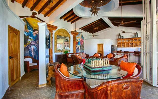 Adventure House Conchas Chinas