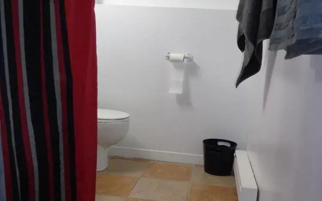 Adib Apartments - 362 Friel St