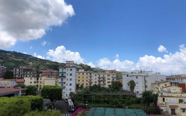 The Place Piazza Lauro