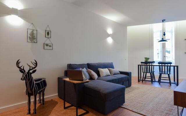 On Trend Nightlife Studio 303