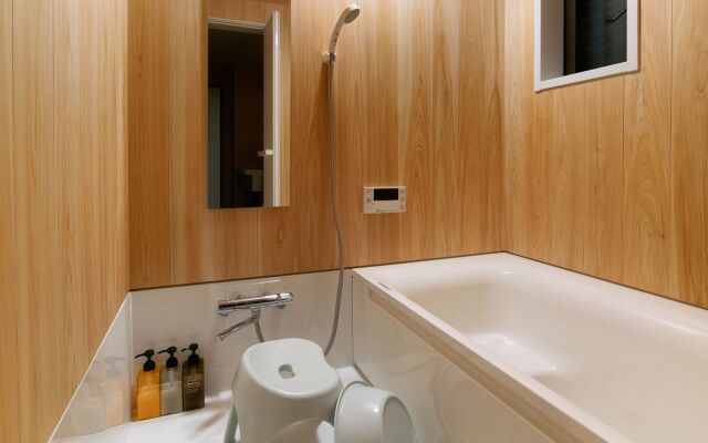 Aya inn Karasuma Gojo