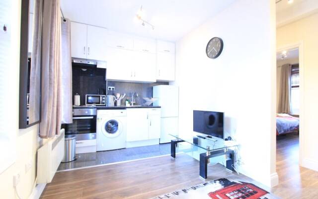 Cosy Edgware Road Apartments Paddington