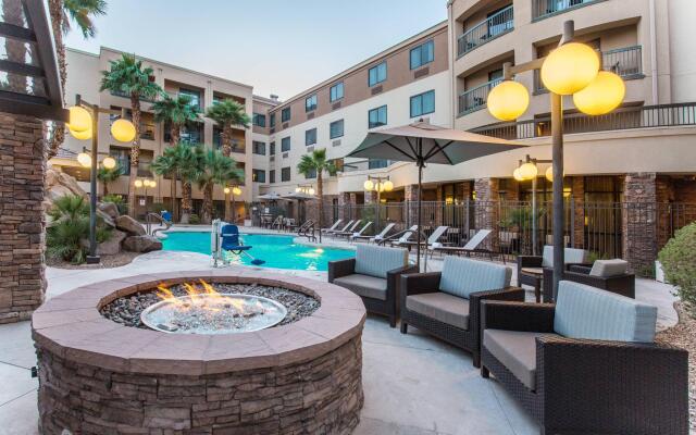 Courtyard By Marriott Las Vegas Stadium Area