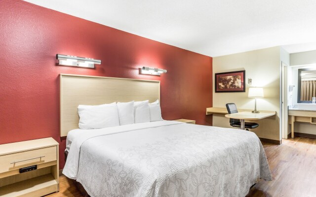 Red Roof Inn PLUS+ Nashville North - Goodlettsville