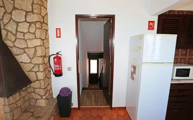 V 02 - Apartment 2 in Seacliff Albufeira