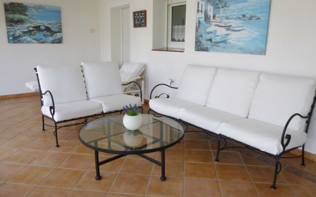 Luxurious Holiday Home in Empuriabrava With Private Pool