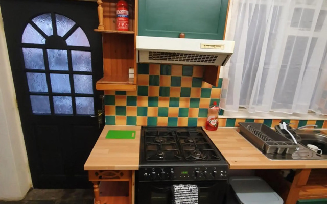 Sherwood Terrace 3 Bedroom 5 Single Beds Entire Property