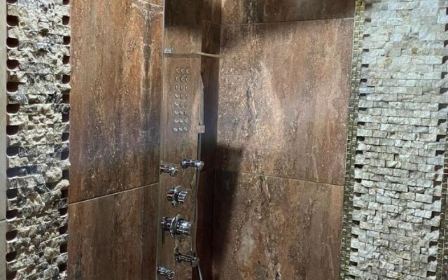 Manantial Hotel No.002