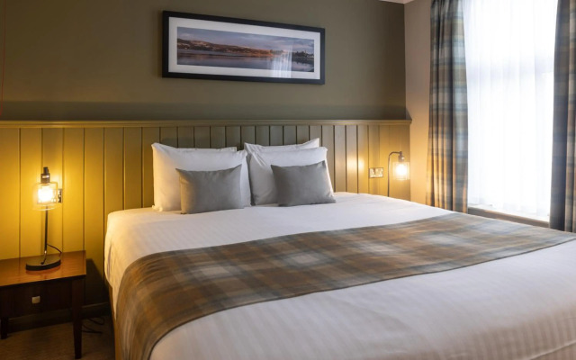 Rosslea Hall Hotel