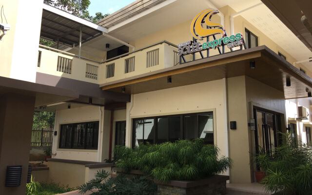 Coron Soleil Express Hotel