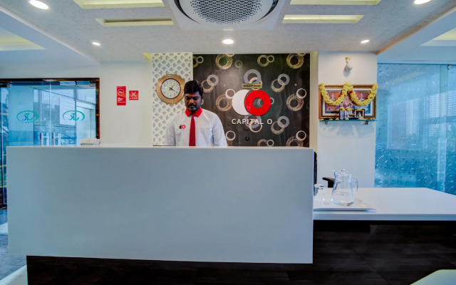 Capital O 15950 J K Residency