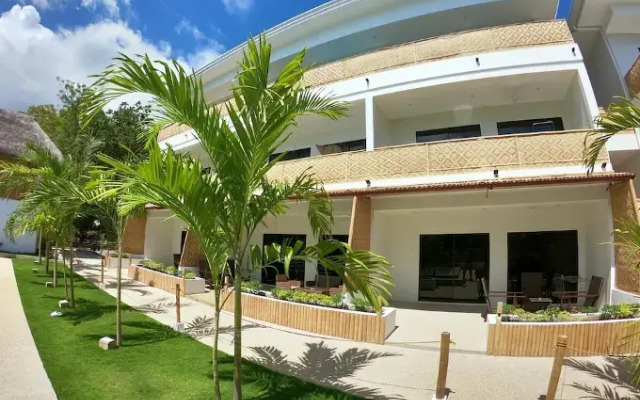 Bamboo Oasis Resort