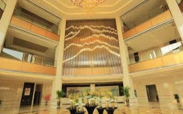 Ramada Yiyang Taojiang