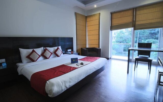 FabHotel Sikandarpur Metro Station